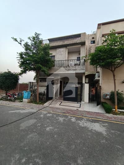 4.5 Marla Triple Unit House For Sale In Dream Gardens Block F