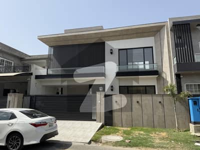 10 MARLA 4 BEDROOM HOUSE AVAILABLE FOR RENT 10 KVA SOLAR INSTALLED 10 MARLA 4 BEDROOM HOUSE AVAILABLE FOR RENT 10 KVA SOLAR INSTALLED