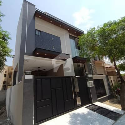 5 MARLA house for sale in dha 11
