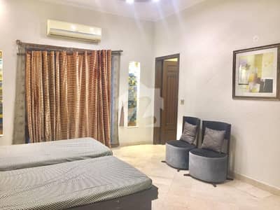 1 Kanal Upper Portion 3 Bed Seprate Enterence