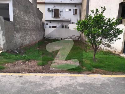 5 Marla Plots For Sale In Hot Location Tulip Overseas Block, Park View City Lahore 5 Marla Plots For Sale In Hot Location Tulip Overseas Block, Park View City Lahore