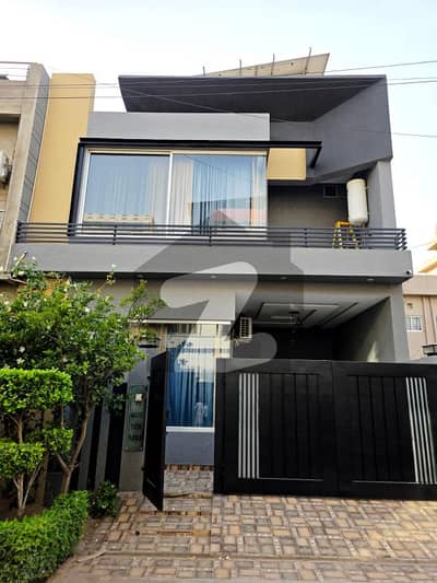 5 Marla House For Sale In Park View City Lahore