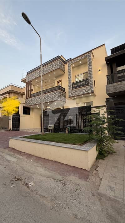 10 Marla brand new double unit house for sale in G-14/4 Islamabad 10 Marla brand new double unit house for sale in G-14/4 Islamabad