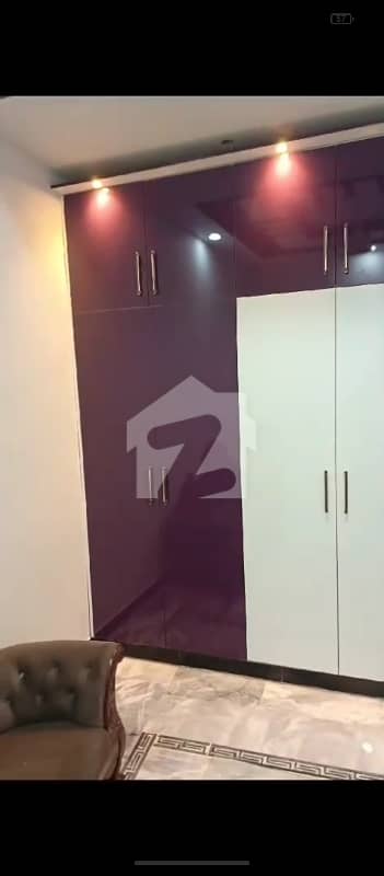 منظور کالونی کراچی میں 9 کمروں کا 5 مرلہ مکان 3.5 کروڑ میں برائے فروخت۔