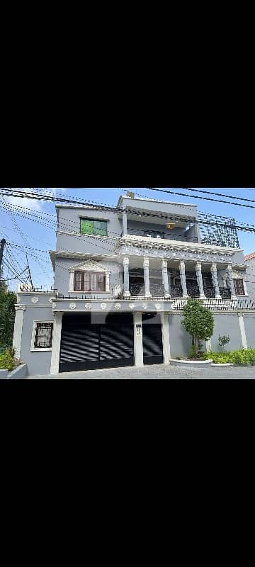 G+2 Corner Bungalow Ideal For Combined Families G+2 Corner Bungalow Ideal For Combined Families