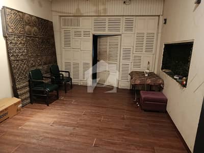 4 Kanal Single Storey House Best For Office Space For Rent And 2 Kanal GREEN LAWN