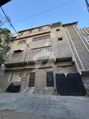 پی ای سی ایچ ایس بلاک 2 پی ای سی ایچ ایس,جمشید ٹاؤن,کراچی میں 6 کمروں کا 8 مرلہ مکان 11.0 کروڑ میں برائے فروخت۔