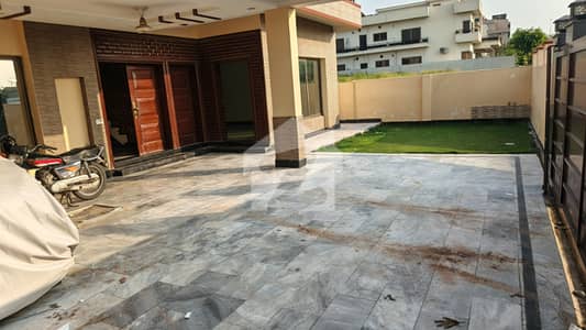 1 Kanal Ground Floor Available for Rent in Dha-5 Ialamabad