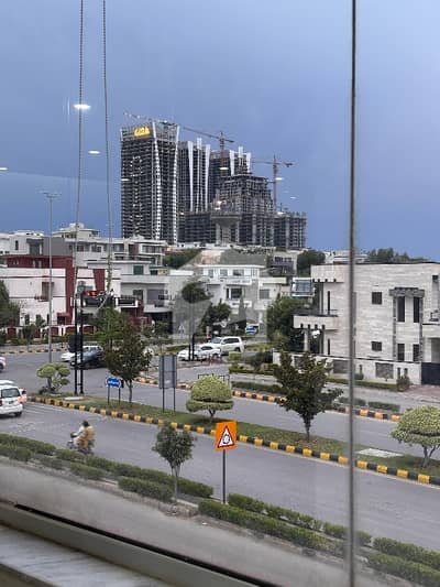 ڈی ایچ اے فیز 2 - سیکٹر ای ڈی ایچ اے ڈیفینس فیز 2,ڈی ایچ اے ڈیفینس,اسلام آباد میں 18 مرلہ رہائشی پلاٹ 5.0 کروڑ میں برائے فروخت۔