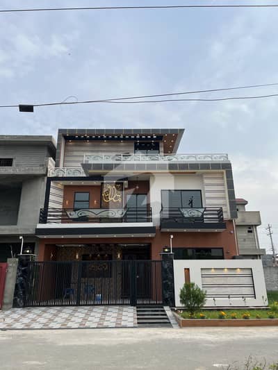 10 Marla Modren Design House For Sale 10 Marla Modren Design House For Sale