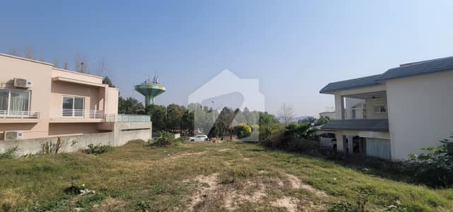 Intellectual Village 700 Square Yard Park Facing Plot