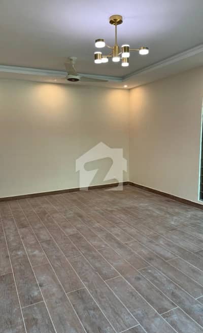 300 Square Yards House Available For Sale In Askari 6