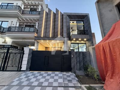 5 Marla Luxury House For Sale In Bismillah Housing Scheme 5 Marla Luxury House For Sale In Bismillah Housing Scheme