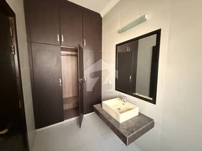 Luxury 8 Marla Double-Storey House for Sale | 2 Terraces & Servant Quarter Luxury 8 Marla Double-Storey House for Sale | 2 Terraces & Servant Quarter