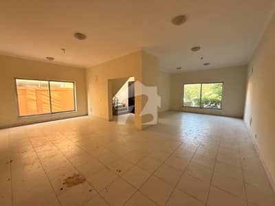Luxury 8 Marla Double-Storey House For Sale | 2 Terraces & Servant Quarter