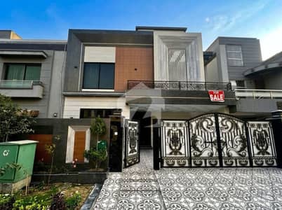 Beautiful Designer House For Rent