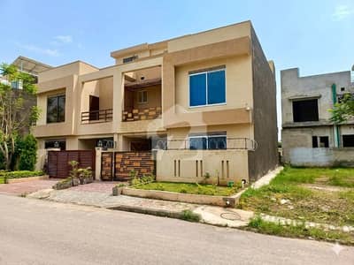 بحریہ ٹاؤن فیز 8 ۔ بلاک ایم بحریہ ٹاؤن فیز 8,بحریہ ٹاؤن راولپنڈی,راولپنڈی میں 4 کمروں کا 5 مرلہ مکان 1.95 کروڑ میں برائے فروخت۔ بحریہ ٹاؤن فیز 8 ۔ بلاک ایم بحریہ ٹاؤن فیز 8,بحریہ ٹاؤن راولپنڈی,راولپنڈی میں 4 کمروں کا 5 مرلہ مکان 1.95 کروڑ میں برائے فروخت۔