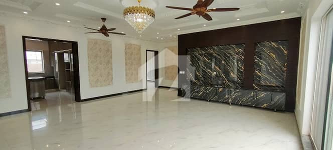 Upper Portion For Rent In Gulberg