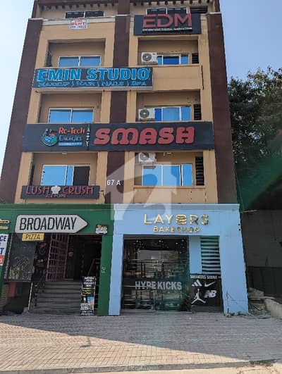 بحریہ ٹاؤن فیز 7 بحریہ ٹاؤن راولپنڈی,راولپنڈی میں 7 مرلہ دکان 3.0 لاکھ میں کرایہ پر دستیاب ہے۔