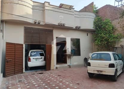 سمیجا آباد ملتان میں 3 کمروں کا 10 مرلہ مکان 1.75 کروڑ میں برائے فروخت۔