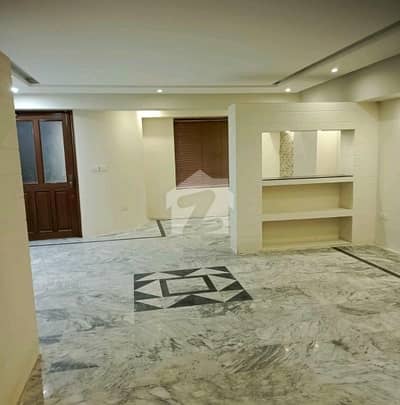 Office 1200 Square Feet For Rent In E-11/3