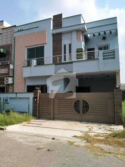 10 Marla New Upper Portion Available For Rent 10 Marla New Upper Portion Available For Rent