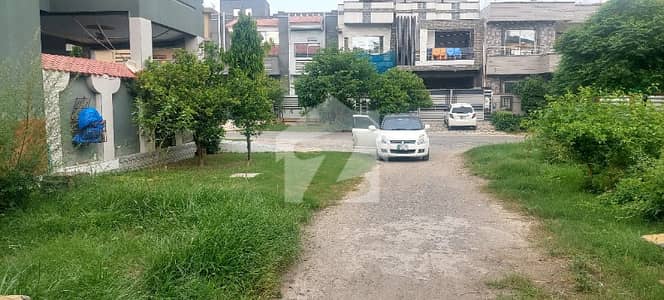 Centrally Located Prime Location Residential Plot In Bismillah Housing Scheme - Bilal Block Is Available For sale
