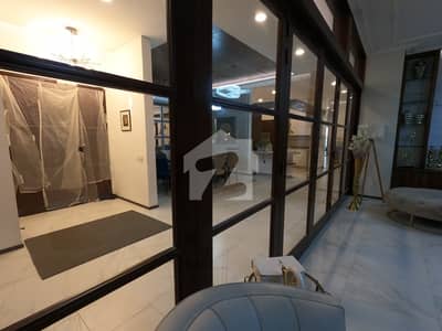 Clifton - Block 1 Flat For sale Sized 3275 Square Feet