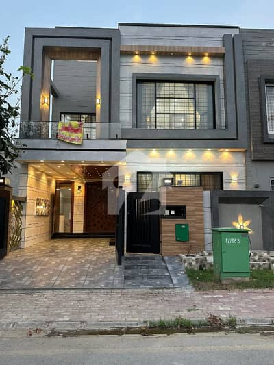 5 Marla Ultra Luxury House For Sale In Jinnah Block Sector E Bahria Town Lahore