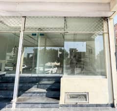 بحریہ ٹاؤن اقبال بلاک بحریہ ٹاؤن سیکٹر ای,بحریہ ٹاؤن,لاہور میں 2 مرلہ Studio دکان 1.29 کروڑ میں برائے فروخت۔
