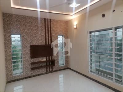 Get Your Hands On House In Lahore Best Area