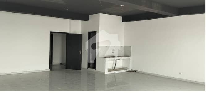 Brand New Building Area 1800 Square Feet Available For Rent Corporate Office In Gulberg 3 Lahore