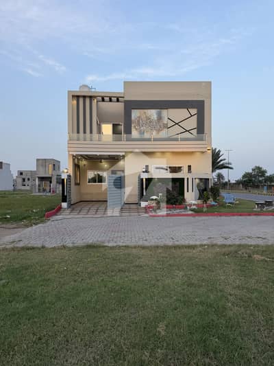 BEAUTIFUL BRAND NEW CONDITION HOUSE FOR SALE 6.60 MARLA CORNER FACING PARK FACING DANCING FOUNTAIN MAIN DOUBLE ROAD FACING FOOD STREET 5 BEDROOMS 5 WASHROOMS FOR SALE NEGOTIABLE INVESTORE RATE 80 K RENTAL VALUE A+ CONSTRUCTION QUALITY WORK BEAUTIFUL BRAND NEW CONDITION HOUSE FOR SALE 6.60 MARLA CORNER FACING PARK FACING DANCING FOUNTAIN MAIN DOUBLE ROAD FACING FOOD STREET 5 BEDROOMS 5 WASHROOMS FOR SALE NEGOTIABLE INVESTORE RATE 80 K RENTAL VALUE A+ CONSTRUCTION QUALITY WORK