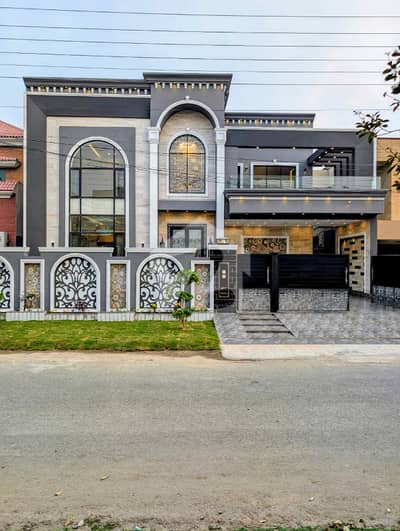 این ایف سی 1 لاہور میں 6 کمروں کا 1 کنال مکان 8.5 کروڑ میں برائے فروخت۔