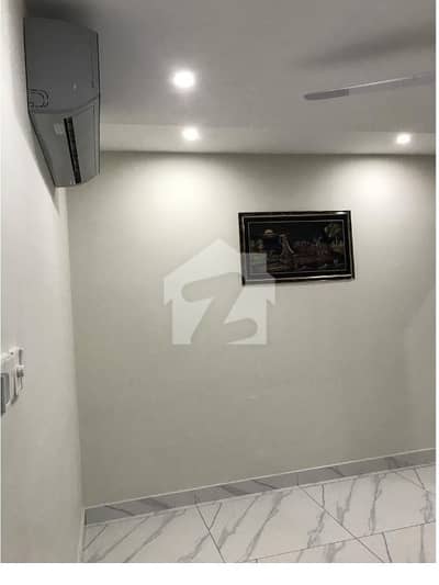 Brand New Building Semi Furnished Area 1200 Square Feet Available For Rent Corporate Office In Main Boulevard Road Gulberg 3 Lahore