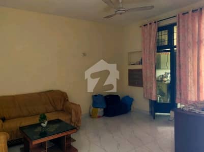 1 Kanal Upper Portion For rent Is Available In Gulberg
