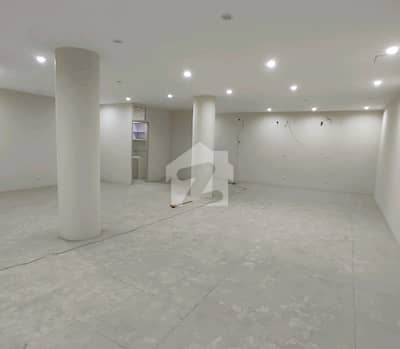 کیولری گراؤنڈ لاہور میں 6 مرلہ Studio دفتر 1.75 لاکھ میں کرایہ پر دستیاب ہے۔