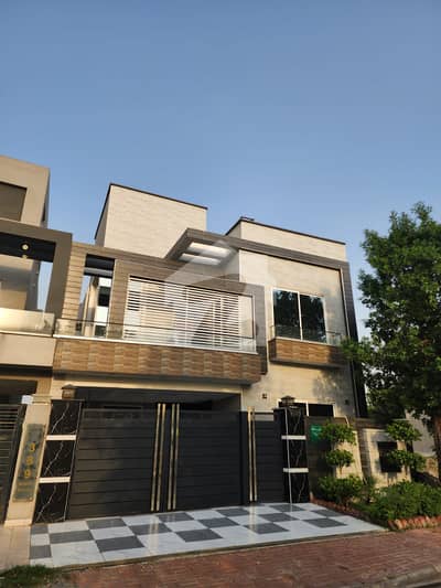 VIP Location Brand New 8 Marla House For Sale in Bahria Orchard Raiwind Lahore
