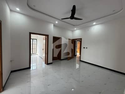 1 kanal Slightly Used House For Rent in DHA phase 1