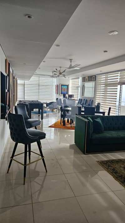 Sea & Pool Facing Emaar's 3 Bedroom Apartment