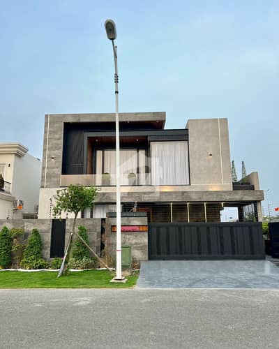10 Marla House Is Available For Rent In Bahria Town Phase 8 Rawalpindi