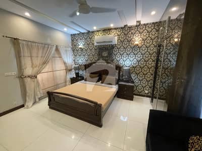 ONE KANAL UPPER PORTION AVAILABLE FOR RENT ON TOP LOCATION OF DHA PHASE 8 NEAR EDEN CITY