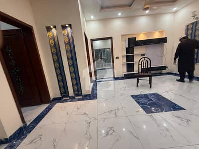 10 Marla Independent Portion For Rent