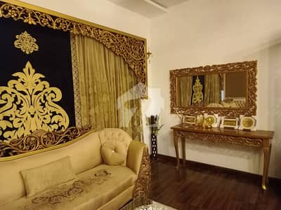 ڈی ایچ اے فیز 6 ڈیفنس (ڈی ایچ اے),لاہور میں 5 کمروں کا 1 کنال مکان 4.75 لاکھ میں کرایہ پر دستیاب ہے۔