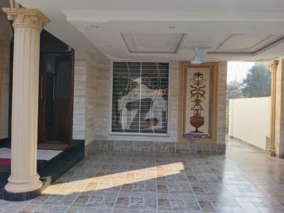 Centrally Located Prime Location House In Bahria Town - Nishtar Block Is Available For Sale