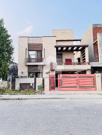 10 Marla Modern House for Sale | Central Block Phase 1 | Bahria Orchard Lahore | 3 Crore