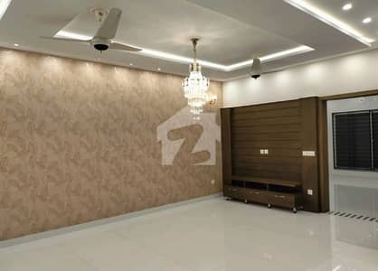 Bahria Town - Sector E House For sale Sized 10 Marla