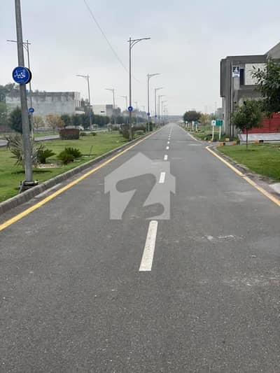 On Instalments 5 Marla Plot For Sale Sitara Park City