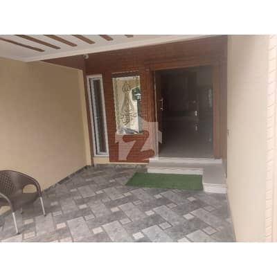 "10 Marla Double Unit 5 Bedroom House For Sale In Bahria Town Overseas Sector 6 Servant Room, Prime Location & Modern Finishing"