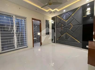 Get In Touch Now To Buy A 10 Marla House In Lahore